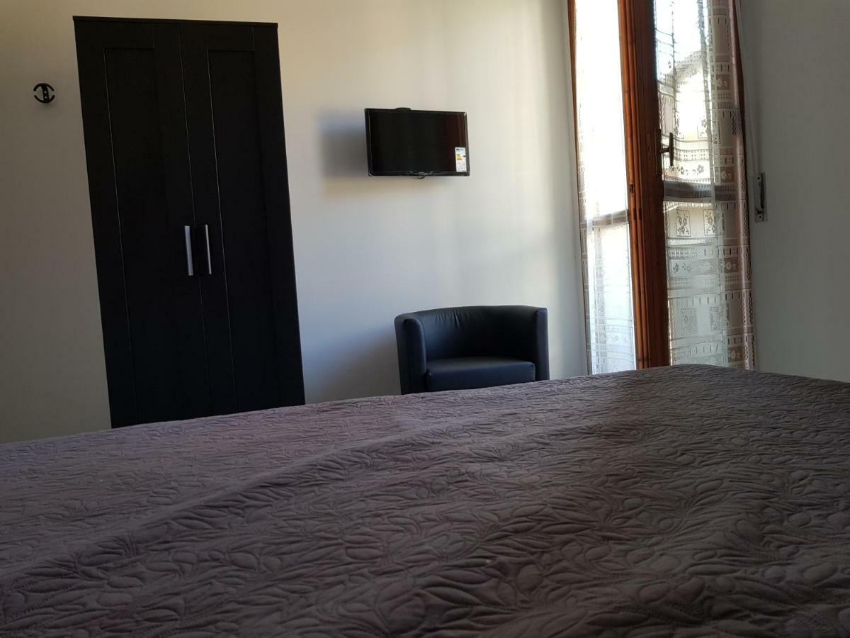 Affittacamere Umberto I Фолиньо Экстерьер фото