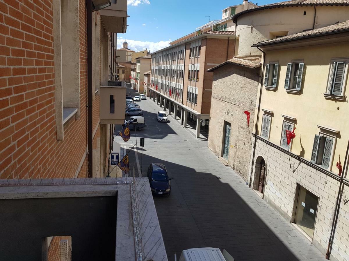 Affittacamere Umberto I Фолиньо Экстерьер фото
